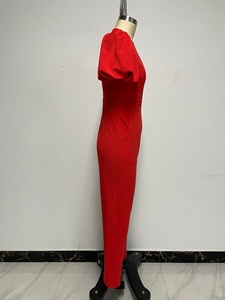 <span class=keywords><strong>Tuta</strong></span> rossa Casual da donna con girocollo a maniche corte estiva ampia fantasia solida e decorazione con volant - Product Image 3