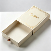 Boîte cadeau en papier avec tiroir coulissant blanc, logo personnalisé, impression florale dorée, ruban, pour bijoux et cosmétiques, vente en gros