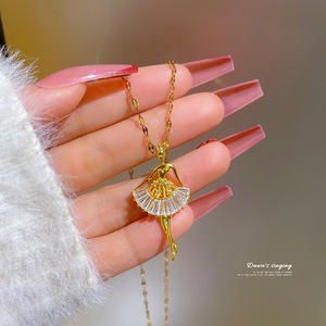 DAIHE nouveau collier de mode avec cristal en acier inoxydable strass Zircon pendentif collier pour les femmes en gros - Product Image 5