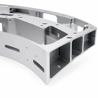 Profilé d'extrusion en aluminium CNC OEM, cadre de pare-chocs incurvé pour robot AMR AGV