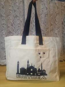 Sac fourre-tout en toile de coton personnalisé avec logo, grande capacité, avec poche zippée - Product Image 4