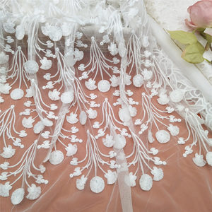 Dentelle florale brodée en maille 3D élégante, 100% polyester, soluble à l'eau, accessoires vestimentaires pour mariage - Product Image 1