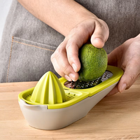 Olijfgroen Plastic Fruit-En Groentepers Citroenpers Dunschiller 2-In-1 Handmatige Snijder