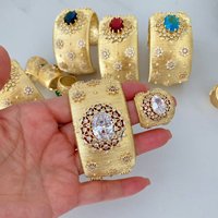 Ensemble de bijoux plaqué or 18 carats avec zircon coloré, bague artisanale brossée antique, bracelet, ensemble de bijoux luxueux pour femmes