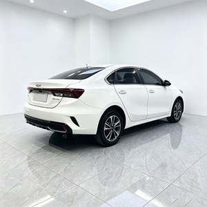 Kia K3 d'<span class=keywords><strong>occasion</strong></span> 2023 1.5L CVT Luxe 25010km Faible Kilométrage Économe en Carburant Pièces Disponibles Achat en Petit <span class=keywords><strong>Lot</strong></span> Personnel - Product Image 5