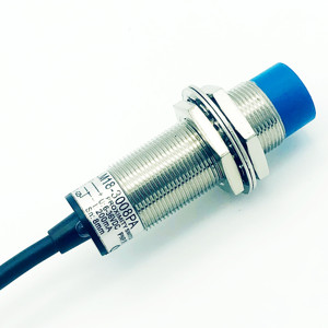 Đầu ra PNP Cảm biến tiệm cận cảm ứng 3 dây không LM18-3008PA để phát hiện vị trí - Product Image 3