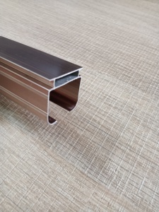 F004 Usine En Gros 1M à 6.7M Carré Rideau Poteau Dent Blanc champagne Coulissant En Aluminium Rideau <span class=keywords><strong>Rail</strong></span> <span class=keywords><strong>Rail</strong></span> - Product Image 6