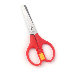 <span class=keywords><strong>Ciseaux</strong></span> de sécurité <span class=keywords><strong>pour</strong></span> enfants en acier inoxydable rouge à pointe arrondie avec règle graduée, <span class=keywords><strong>pour</strong></span> étudiants, travaux manuels, bricolage, modèle rouge - Product Image 2