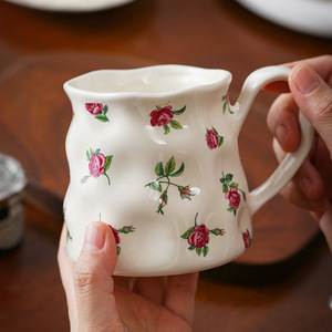 Taza de Cerámica Retro de Lujo con Borde Dorado Rosa, Taza de Café y Platillo Estilo Ins, Taza de Alta Estética para el Hogar, Té de la Tarde, Regalo Diario - Product Image 3