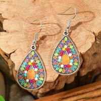 Anting Gantung Bohemian Vintage Berlubang Perhiasan Boho untuk Wanita Hadiah Keberuntungan Anting Bunga
