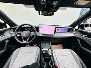 Para <span class=keywords><strong>Volkswagen</strong></span> TAYRON 380 <span class=keywords><strong>TSI</strong></span> 4WD R-Line Pro Turbo Gasolina SUV Mediano - Product Image 4