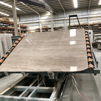 Vente directe d'usine de marbre gris César naturel, acceptant les commandes de tailles personnalisées, adapté aux murs intérieurs et aux plateformes d'îlots.