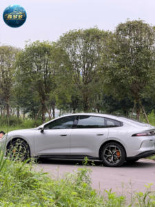 Auto Elettrica EV con Autonomia di 610KM, Batteria 100-150kW, 5 Posti, Velocità 160Km/h, Categoria Veicoli a Nuova Energia - Product Image 3