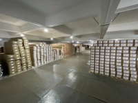 Store horizontal électrique automatique en métal pour intérieur/extérieur avec occultation et protection de la vie privée, design moderne pour mariage