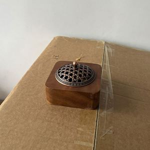 Aromatherapy Holder Square Wooden Incense Burner with Retro <b>Metal</b> <b>Grid</b> Lid - Product Image 5