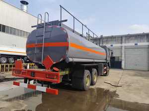 <span class=keywords><strong>Camion</strong></span>-citerne diesel manuel HOWO neuf, très demandé, personnalisable LHD/RHD, 6x4, grande capacité, pour le transport de carburant - Product Image 3