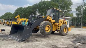 Cargadora Pesada Usada Volvo L105E, 18100 kg, Motor D7D de 165 kW, Cucharón para Roca de 4.5 m³, Pocas Horas de Trabajo - Product Image 3