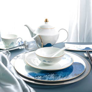 <span class=keywords><strong>Service</strong></span> De Vaisselle En <span class=keywords><strong>Porcelaine</strong></span> De Style <span class=keywords><strong>chinois</strong></span>, <span class=keywords><strong>Service</strong></span> De Vaisselle En <span class=keywords><strong>Porcelaine</strong></span> à bord doré - Product Image 2