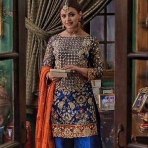 ATIYA LIBAS Stylish Chiffon Asymmetrical Indie Folk Kurta Salwar <b>Dress</b> Featuring Heavy Embroidery for Party/Wedding Wear-2019 - Product Image 1