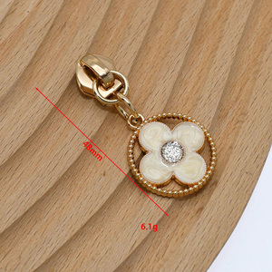 Nhà Sản Xuất Bán Buôn Fancy Dây Kéo Kéo Tùy Chỉnh Kim Loại Dây Kéo Thanh Trượt Và Puller Hoa Hình Dạng Động Vật Men Phần Cứng - Product Image 4