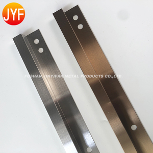 Profilé en U en acier inoxydable pour décoration de bâtiment ZB OEM ODM, finition miroir, acier inoxydable - Product Image 2