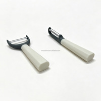 Professionele 2-delige groenteschillerset - Y- en rechte schillers met zeshoekige grip & 3Cr13 messen