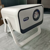 Nouveau projecteur intelligent à ultra courte focale Z8 4K Android 13 1080P silencieux portable LCD pour cinéma maison et jeux en extérieur