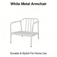 Ensemble de table et de chaises de salon en aluminium pour l'extérieur - Durable et confortable pour une utilisation dans les hôtels et les parcs, conçu pour toutes les saisons