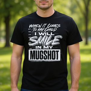 T-shirt promotionnel « Quand il s'agit de mon enfant, je sourirai » avec motif « photo de police », noir, taille adulte - Product Image 3