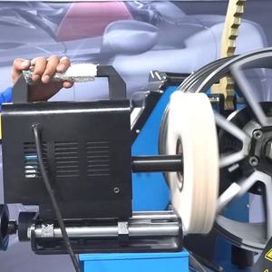 Equipo Hidráulico HIENCE para Reparación de Llantas, Máquina de Enderezamiento de Llantas de Aleación, Torno para Venta ARS26 - Product Image 4