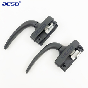 Manijas de Muebles Duraderas de Aleación de Aluminio a Precio de Fábrica, Accesorios para Puertas y Ventanas, Manija de Varilla de Accionamiento, Manija de Ventana <span class=keywords><strong>Multipunto</strong></span> con <span class=keywords><strong>Cerradura</strong></span> - Product Image 1