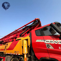 Camion pompe à béton durable, machine de pompage haute performance pour les travaux de construction résidentielle et commerciale