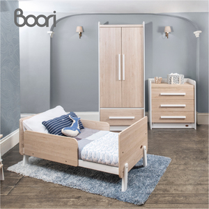 10% de Descuento en Cuna de Madera Multifuncional de Estilo Moderno Boori, Cumple con la Norma EN 716, con Barandilla y Cama Ajustable para Niños - Product Image 1