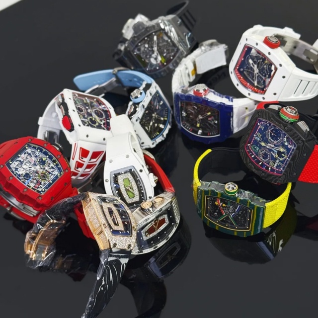 High Quality RM Hip-Hop Style Sapphire Crystal Carbon Fiber Case Skeleton Tourbillon Sports Diver Watch Rubber Analog Charm