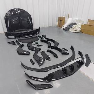 Kit carrosserie en fibre de carbone pour Lamborghini <span class=keywords><strong>URUS</strong></span> <span class=keywords><strong>S</strong></span> Performance, kit carrosserie large <span class=keywords><strong>URUS</strong></span> amélioré style 1016, avec lèvre avant, diffuseur et capot - Product Image 2