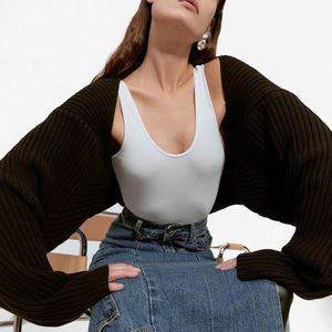 Ins cardigã de malha curto, casaco de malha com manga morcego, casaco feminino de malha com tamanho único - Product Image 2
