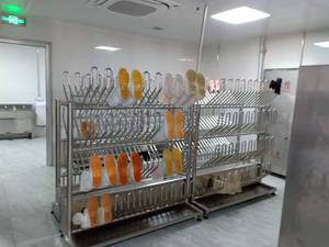 Séchoir et réchauffeur électriques industriels de chaussures et de bottes de 10 paires avec désinfection à l'ozone - Product Image 3