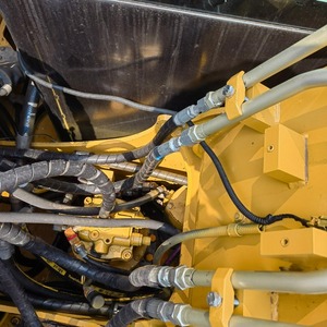 รถขุดตีนตะขาบมือสองสำหรับ CAT307E2 - Product Image 3