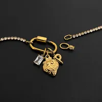 EMANCO roestvrijstalen minimalistische damesketting met Y2K-festivalthema, aardbei-letter P, kristallen bedels, hangers voor feestjes