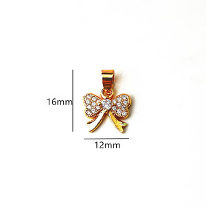 Collar con Colgante de Zirconia en Forma de Lazo Dorado, Engaste Pavé, Joyería de Moda Unisex, Accesorio de Regalo - Product Image 2
