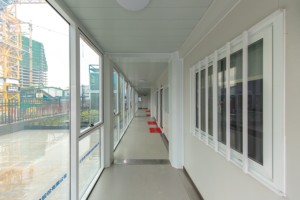 Maison conteneur modulaire à dépliage rapide avec unités sanitaires intégrées pour l'hébergement des travailleurs - Product Image 4