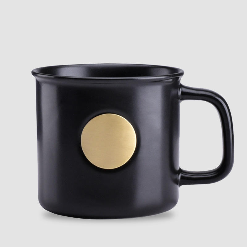 ถ้วยเหรียญทองแดงสีดำด้าน พร้อมสลักชื่อฟรี