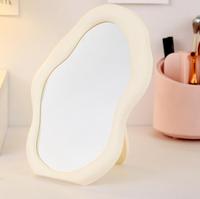 Offre Spéciale mignon créatif personnalisé maquillage miroir nuage miroir bureau bureau spécial-forme irrégulière beauté miroir