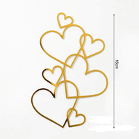 Meistverkaufter Camilla 1 Stück Gold Herz Acryl Cake Topper 10g für Valentinstag Dessert Hochzeit Party Kuchen Dekoration
