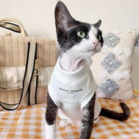 OEM ODM Débardeur blanc pour chat Sphynx, sans manches, avec imprimé lettres, vêtements pour chat Sphynx, gilet pour chat sans poils, haut pour chaton, vêtements pour animaux de compagnie