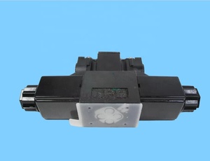 Vanne directionnelle électromagnétique humide de type plaque YUKEN DSG-03-3C10-D24-N1-50T - Product Image 3