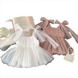 Barboteuses d'été pour nouveau-nés, décontractées, sans manches, style princesse, boutonnées, 100% coton peigné uni, pour bébés filles - Product Image 3