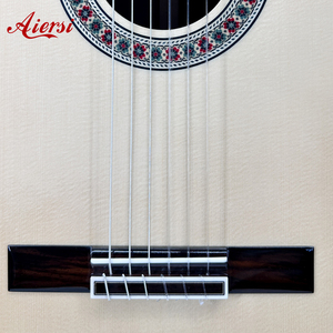 Aiersi All Solid Gloss 39 pulgadas Spruce Top Flamenco 6 cuerdas Guitarra clásica - Product Image 3