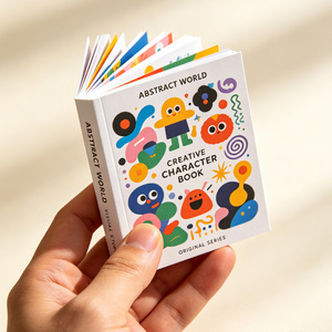 การพิมพ์หนังสือเล่มเล็กขนาด A5 ปั๊มฟอยล์สีทองสำหรับโบรชัวร์นิตยสาร - Product Image 1