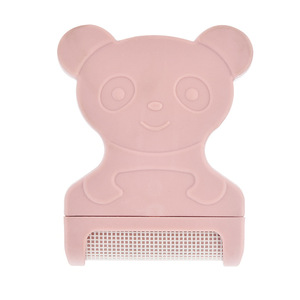 Lint Remover <b>Bear</b> Shape Reusable Clothes Lint Brush For Clothing Care - Product Image 5